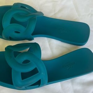 HERMES Aloha Hermes Rubber Sandals Size 38